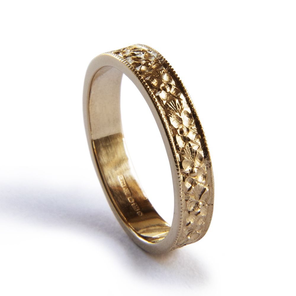 SALE 4mm Vintage Engraved 9ct Yellow Gold Flat Profile Wedding Band